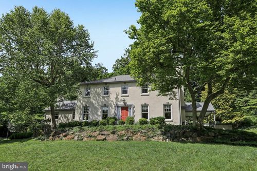 124 Ladderback Ln, DEVON, PA, 19333-1815 | Card Image