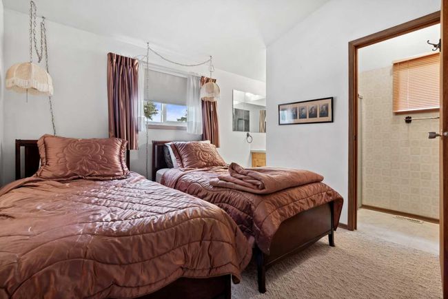 25124 Township Road 362, House other with 3 bedrooms, 5 bathrooms and null parking in Rural Red Deer County AB | Image 39