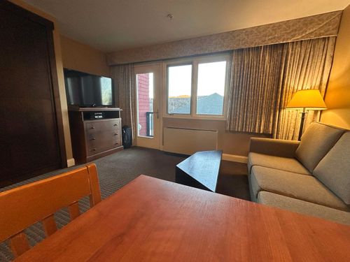 218 Qtr.2 89 Grand Summit Way, Dover, VT, 05356 | Card Image