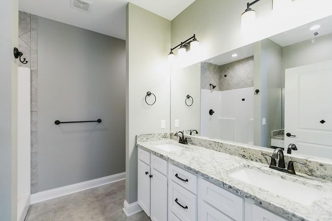 917 Paddock Ct, Condo with 2 bedrooms, 2 bathrooms and null parking in Richmond KY | Image 22