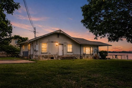 5757 Parkside Court, Granbury, TX, 76048 | Card Image