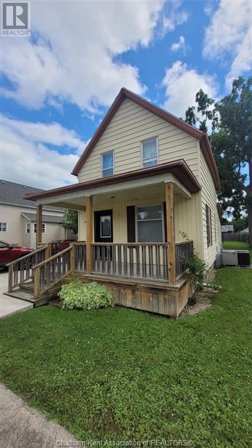 81 Book St, Wallaceburg, ON, N8A2T7 | Card Image