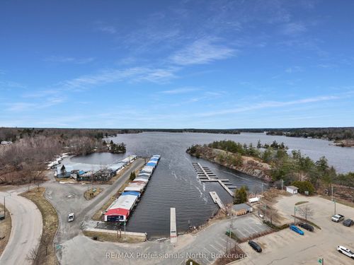 305-130 Steamship Bay Rd, Gravenhurst, ON, P1P1Z9 | Card Image
