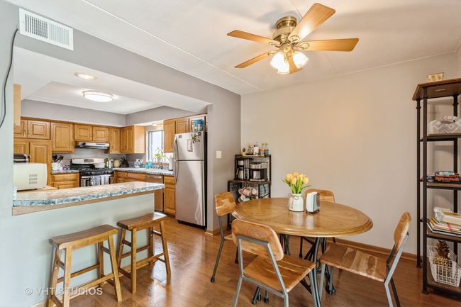 APT-2S - 16807 81 St Ave, Condo with 2 bedrooms, 2 bathrooms and 2 parking in Tinley Park IL | Image 7