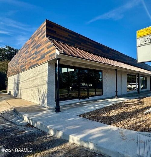 801-803 W University Ave, Lafayette, LA, 70506-3545 | Card Image