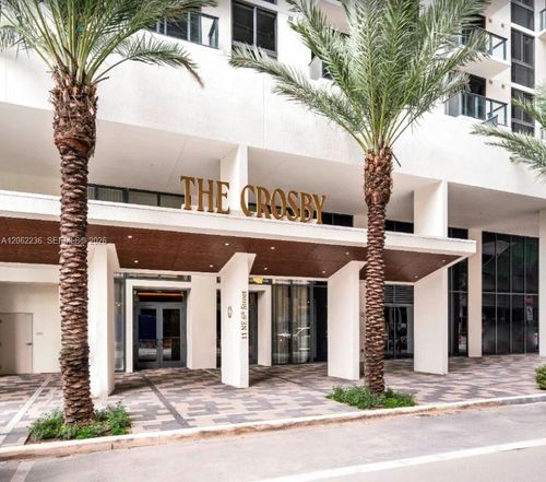 2303-11 Ne 6th St, Miami, FL, 33132 | Card Image