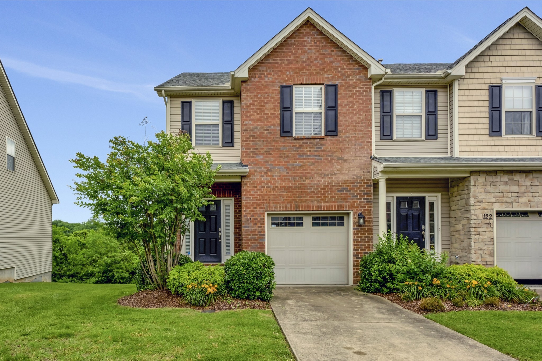 Northcrest Commons Cir, Nashville, TN 37211