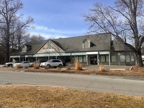 16-24 Arnold Ave, Springfield, MA, 01119-1406 | Card Image