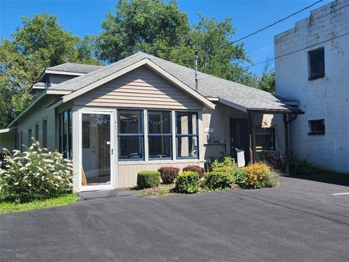 47 Main St, Big Flats, NY, 14814-8923 | Card Image