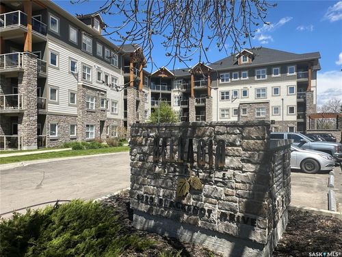 305-1220 Blackfoot Dr, Regina, SK, S4S6T2 | Card Image