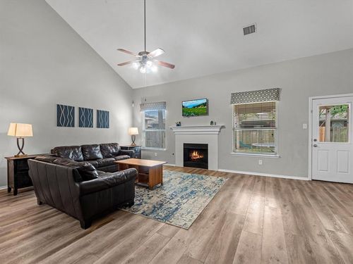 13923 Roanoke Falls Dr, Cypress, TX, 77429-4676 | Card Image