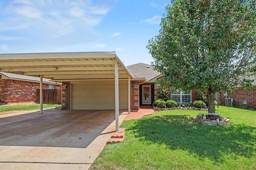 2332 Fruitful Dr, Midwest City, OK, 73130-1013 | Card Image