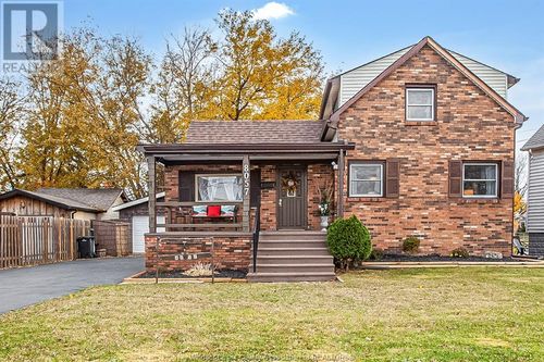 8057 Riverside Dr E, Windsor, ON, N8S1E5 | Card Image