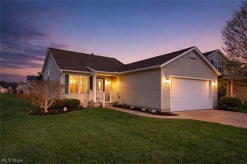 38222 Pebble Lake Trl, North Ridgeville, OH, 44039-5110 | Card Image