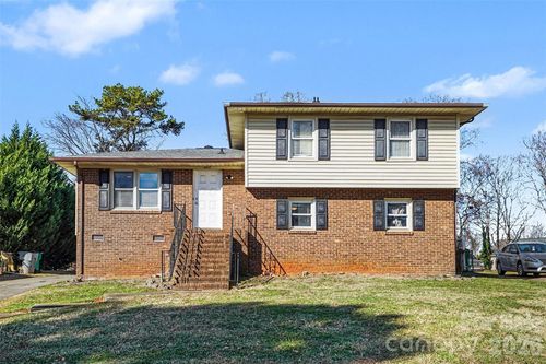 420 Colony Acres Dr, Charlotte, NC, 28217-5026 | Card Image