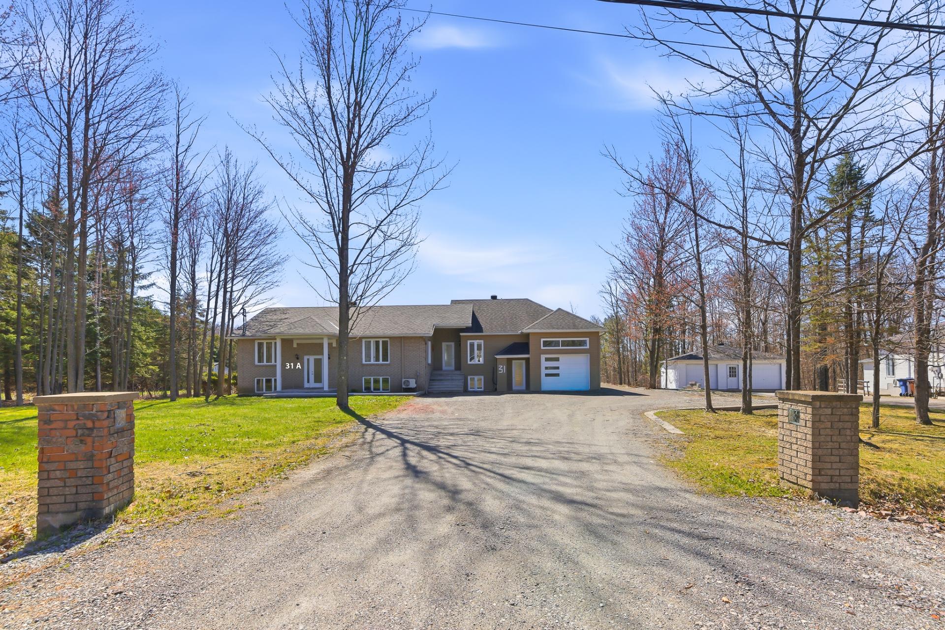 Residential in Cantley