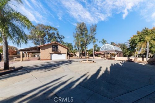 876 W Avenue L, Calimesa, CA, 92320 | Card Image