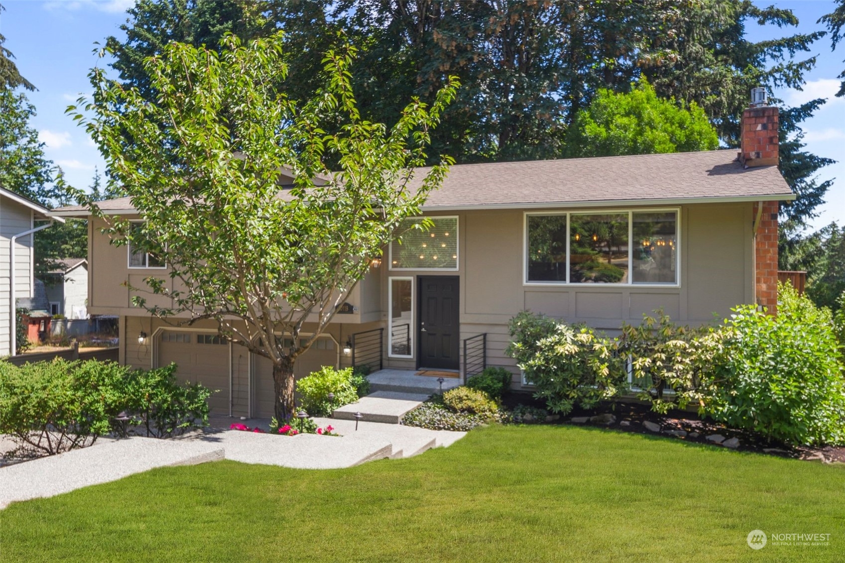 117th Pl, Kirkland, WA 98033