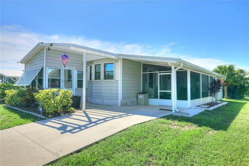 517 Seagull Dr, Barefoot Bay, FL, 32976-7808 | Card Image