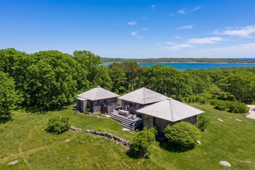 12 East Pasture Way, Aquinnah, MA, 02535 | Card Image