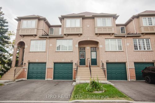 47-3020 Cedarglen Gate, Mississauga, ON, L5C4S7 | Card Image