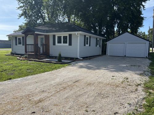 15 Main St, Moorland, IA, 50566-7573 | Card Image