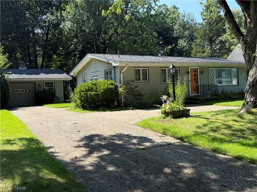 203 W Main Rd, Conneaut, OH, 44030-2040 | Card Image