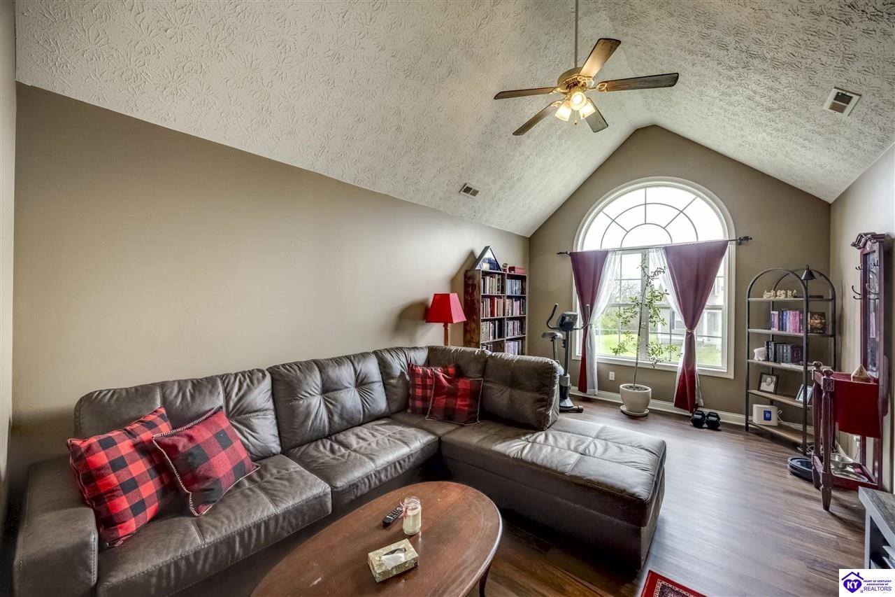 Residential in Bardstown 3
