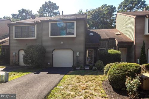 46 Golf Club Way, Evesham, NJ, 08053-3707 | Card Image