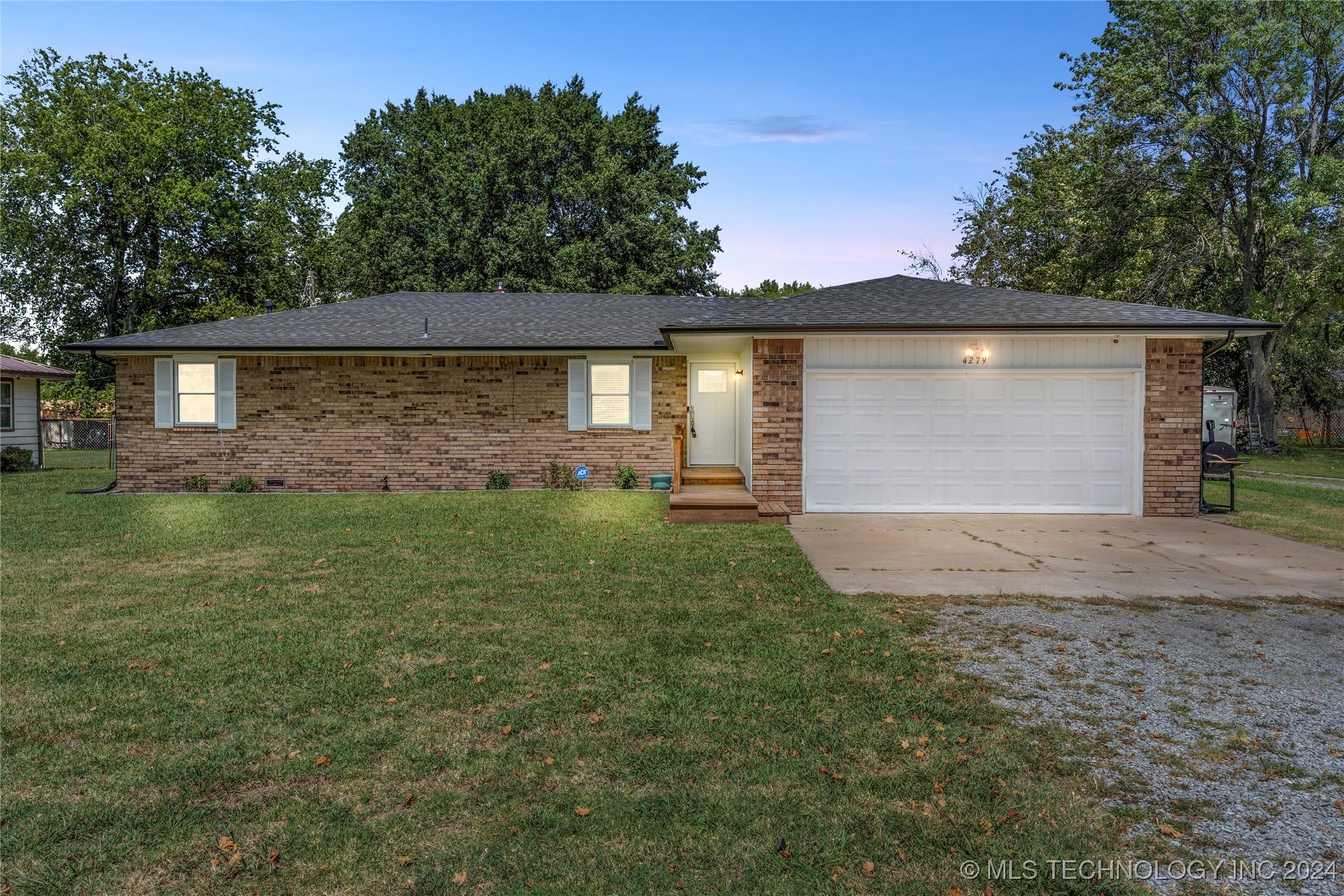 1st St, Pryor, OK 74361