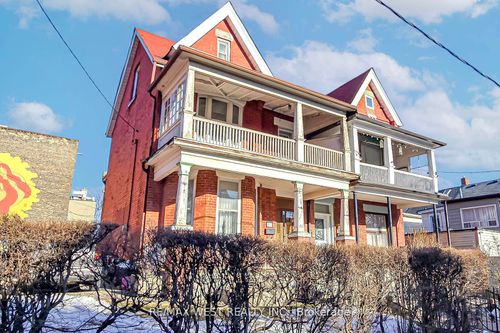217 Gladstone Ave, Toronto, ON, M6J3L5 | Card Image