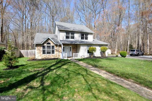45 Sherri Way, Pine Hill, NJ, 08021-6815 | Card Image