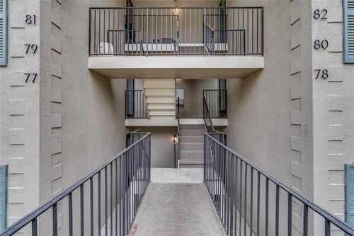 80 Montre Sq Nw, Atlanta, GA, 30327-4045 | Card Image