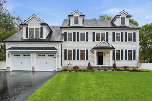 6 Lane Ave, Bedford, MA, 01730-2225 | Card Image