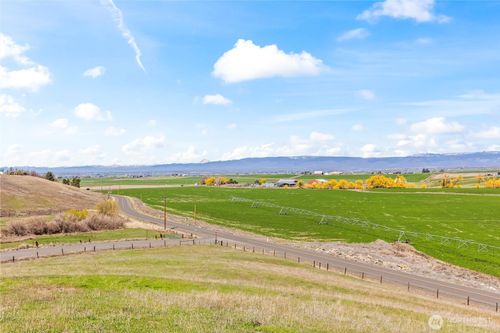 1 Rolling Hill Dr, Ellensburg, WA, 98926 | Card Image
