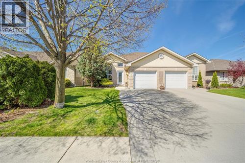 1739 Castleton Ave, Windsor, ON, N8P1P5 | Card Image
