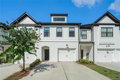 160 Auburn Gate Ln, Auburn, GA, 30011-5201 | Card Image