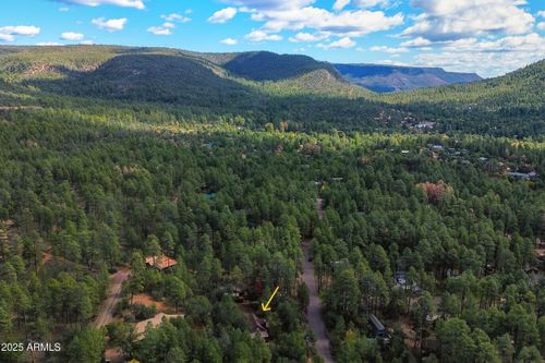 8460 W Louthian Ln, Strawberry, AZ, 85544-2585 | Card Image