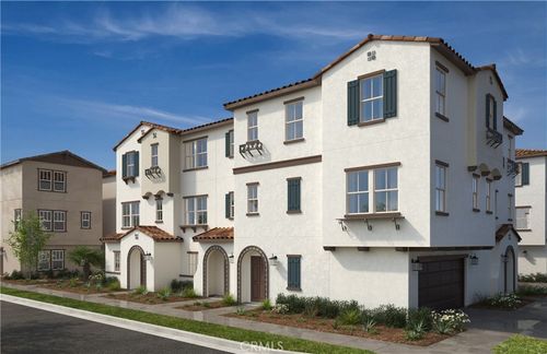 9419 Paramount St, South El Monte, CA, 91733-1582 | Card Image