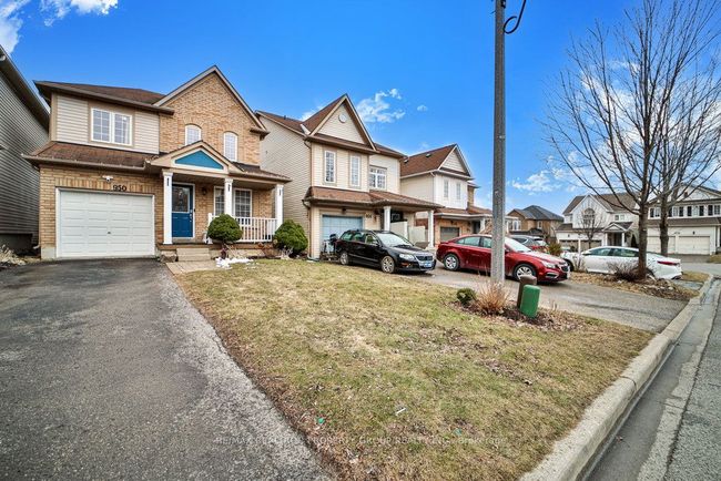 950 Taggart Cres, House other with 3 bedrooms, 3 bathrooms and 2 parking in Oshawa ON | Image 44