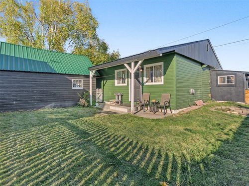329 1/2 3rd Avenue W, Kalispell, MT, 59901 | Card Image