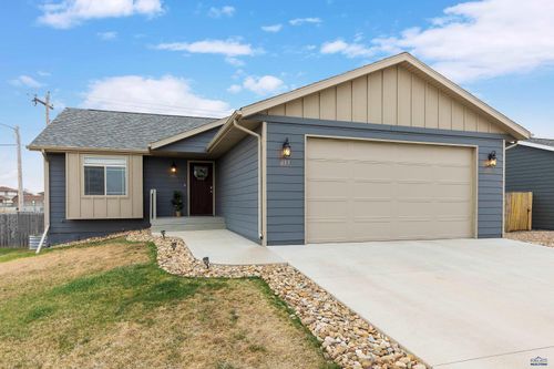 615 Boswell Blvd, Box Elder, SD, 57719 | Card Image