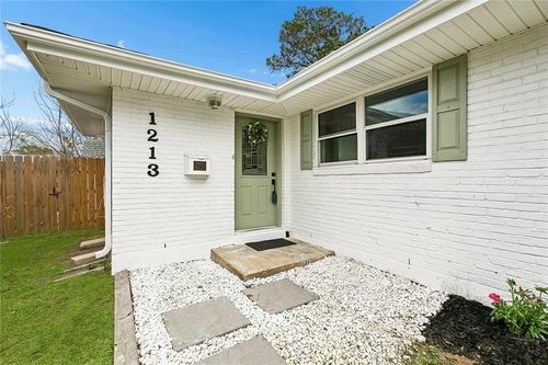 1213 Mason Smith Ave, Metairie, LA, 70003-4729 | Card Image