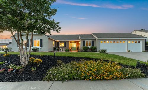 24694 Darkstar Dr, Moreno Valley, CA, 92557 | Card Image