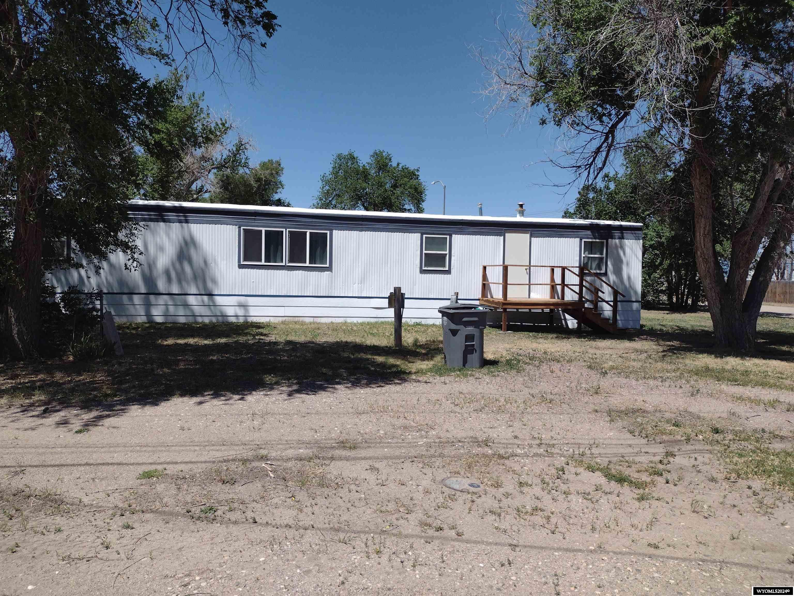 9th St, Wheatland, WY 82201