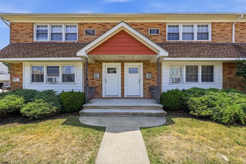 5402-5402 Suffolk Ct, Ventnor City, NJ, 08406-1419 | Card Image