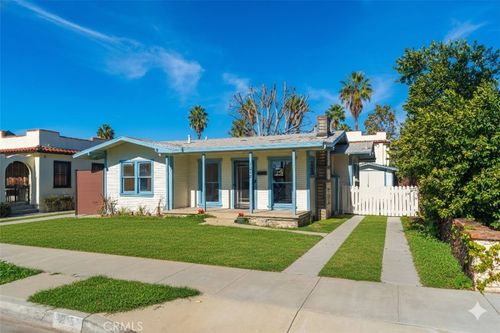 1215 W Center St, Anaheim, CA, 92805-3517 | Card Image