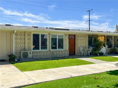 1561 Interlachen Rd., M10-260k, Seal Beach, CA, 90740 | Card Image