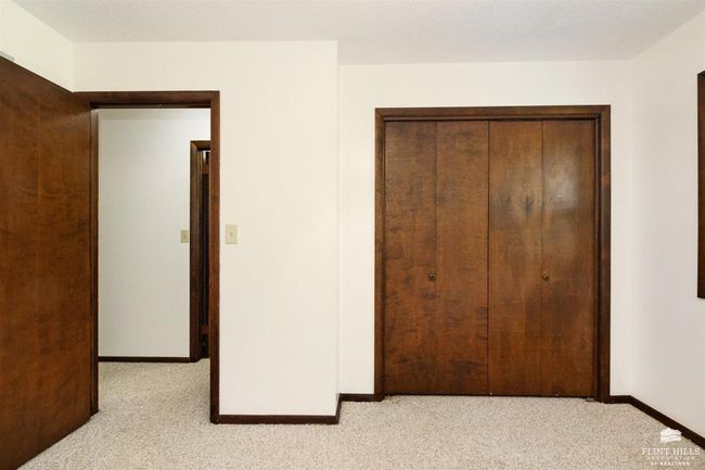 5921 Sharm Dr, House other with 3 bedrooms, 2 bathrooms and null parking in Manhattan KS | Image 20
