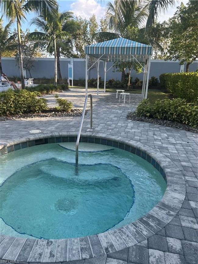 A-45 - 1888 Crestview Way, Condo with 2 bedrooms, 2 bathrooms and null parking in NAPLES FL | Image 16